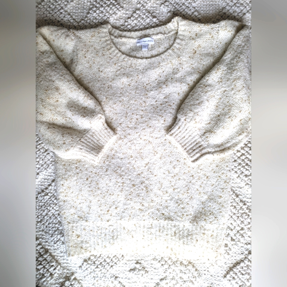 5 for$25 sale --- Calvin Klein sweater